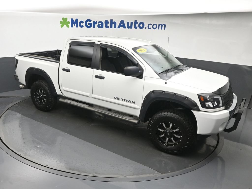 Used 2014 Nissan Titan SV w/ SV Value Truck Package AWD/4WD image 3