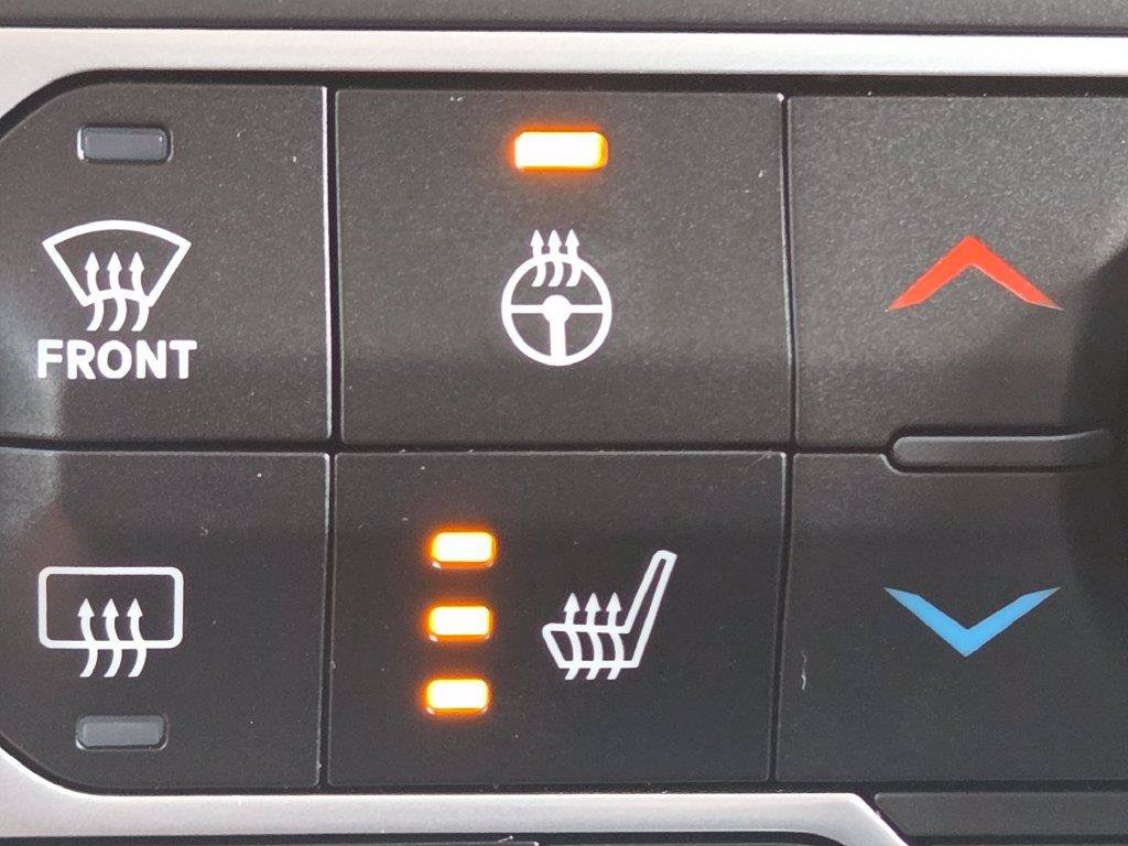 Used 2024 Jeep Wrangler Unlimited Sport AWD/4WD image 4