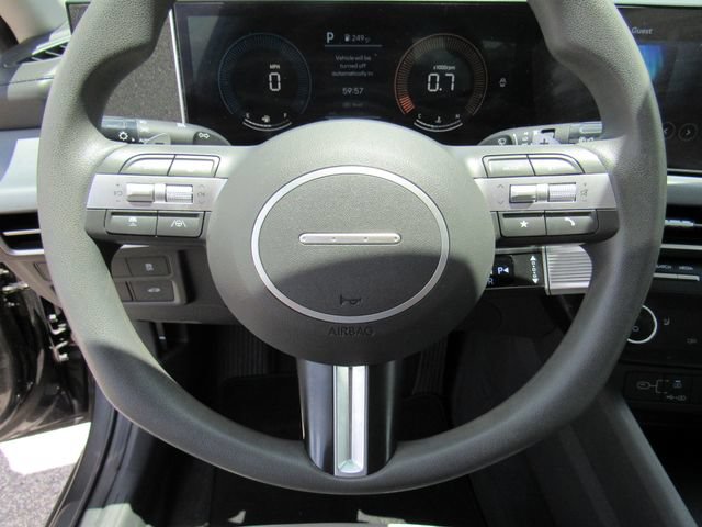 Used 2025 Hyundai Sonata SEL FWD image 25