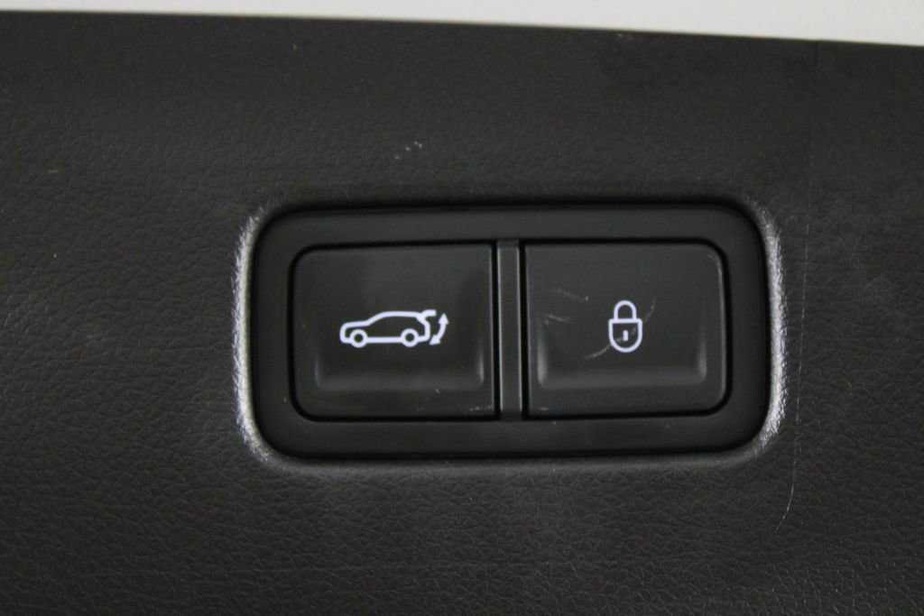 Used 2026 Genesis GV70 3.5T Sport Advanced image 16