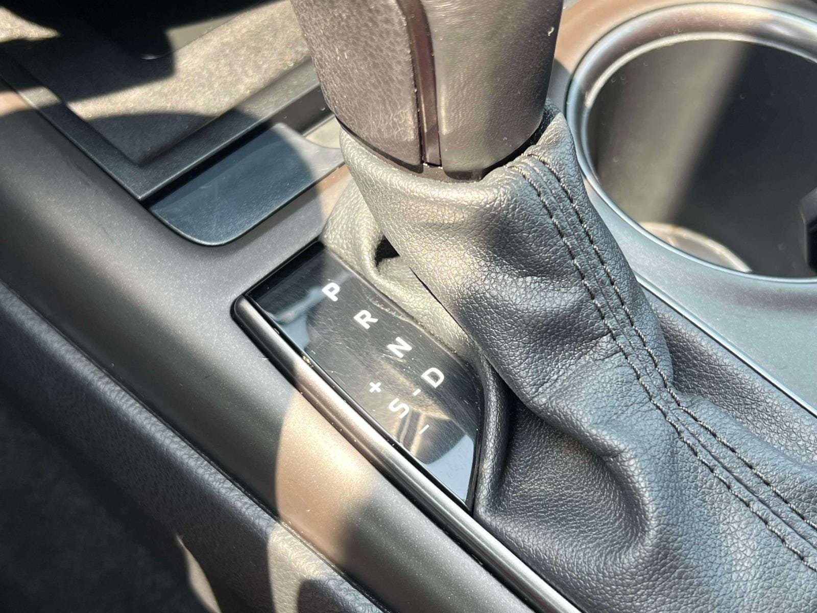 Used 2021 Toyota Camry XSE AWD/4WD image 10