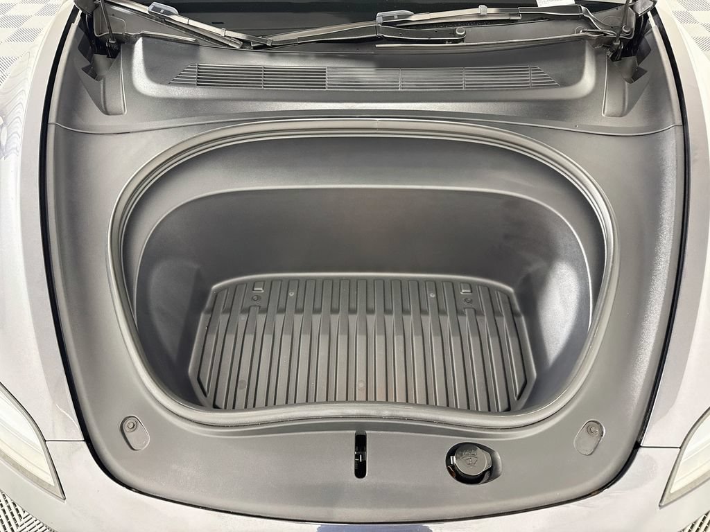 Used 2024 Tesla Model 3 Performance AWD/4WD image 29