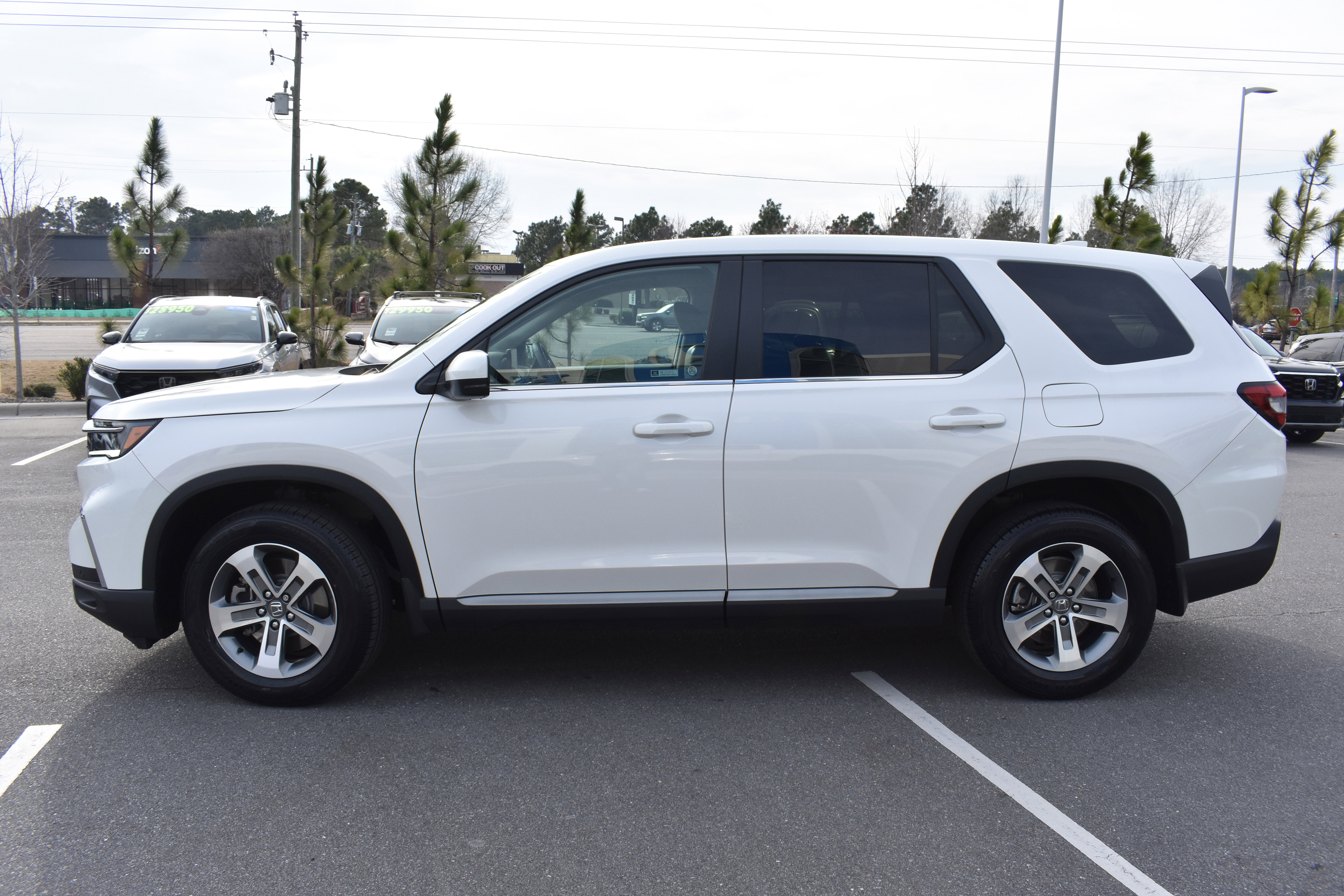 Certified 2023 Honda Pilot EX-L image 6