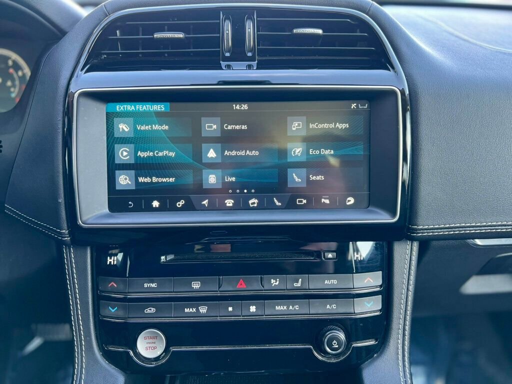 Used 2017 Jaguar F-PACE S AWD/4WD image 26