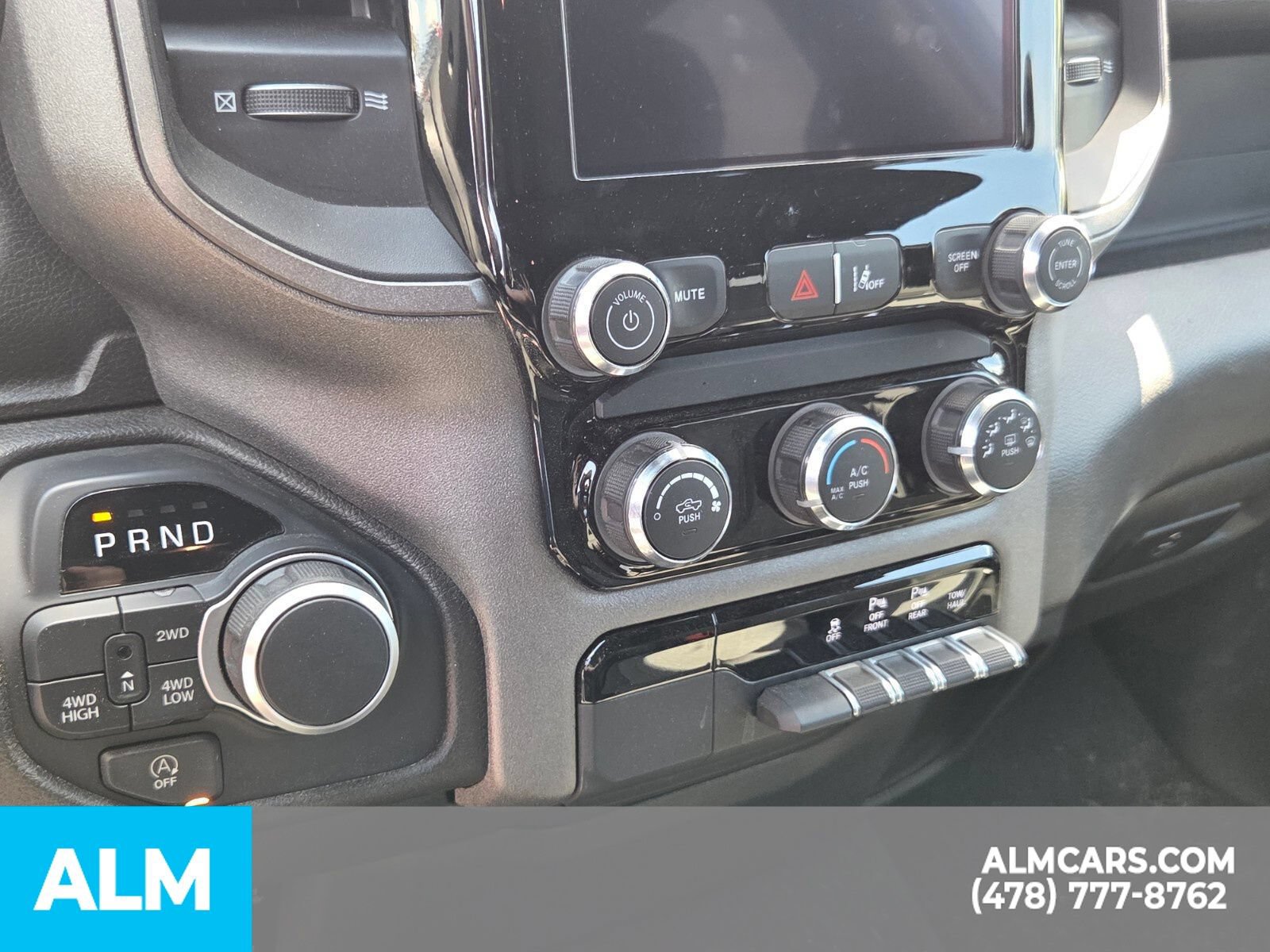 Used 2025 RAM 1500 Tradesman AWD/4WD image 12
