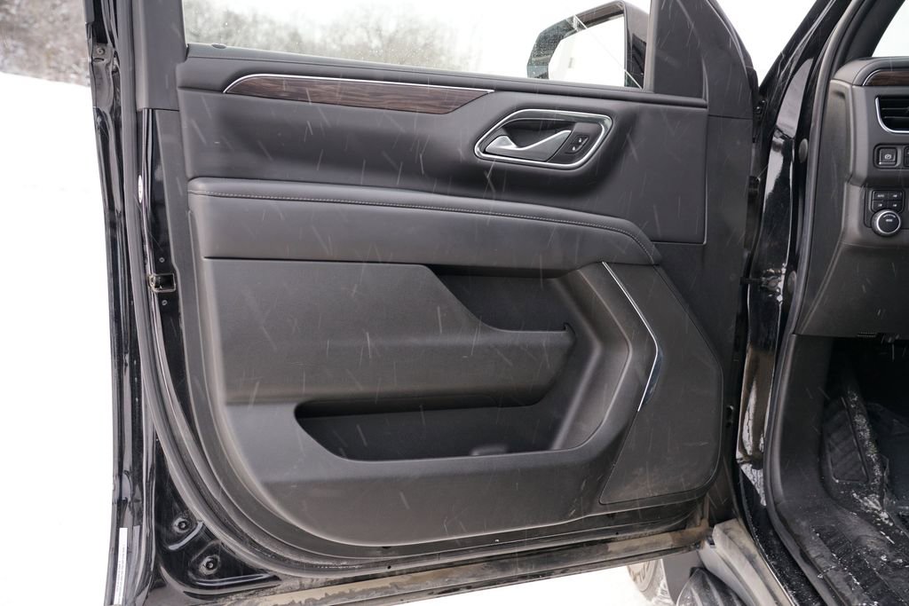 Used 2022 Chevrolet Suburban LS w/ Max Trailering Package image 14