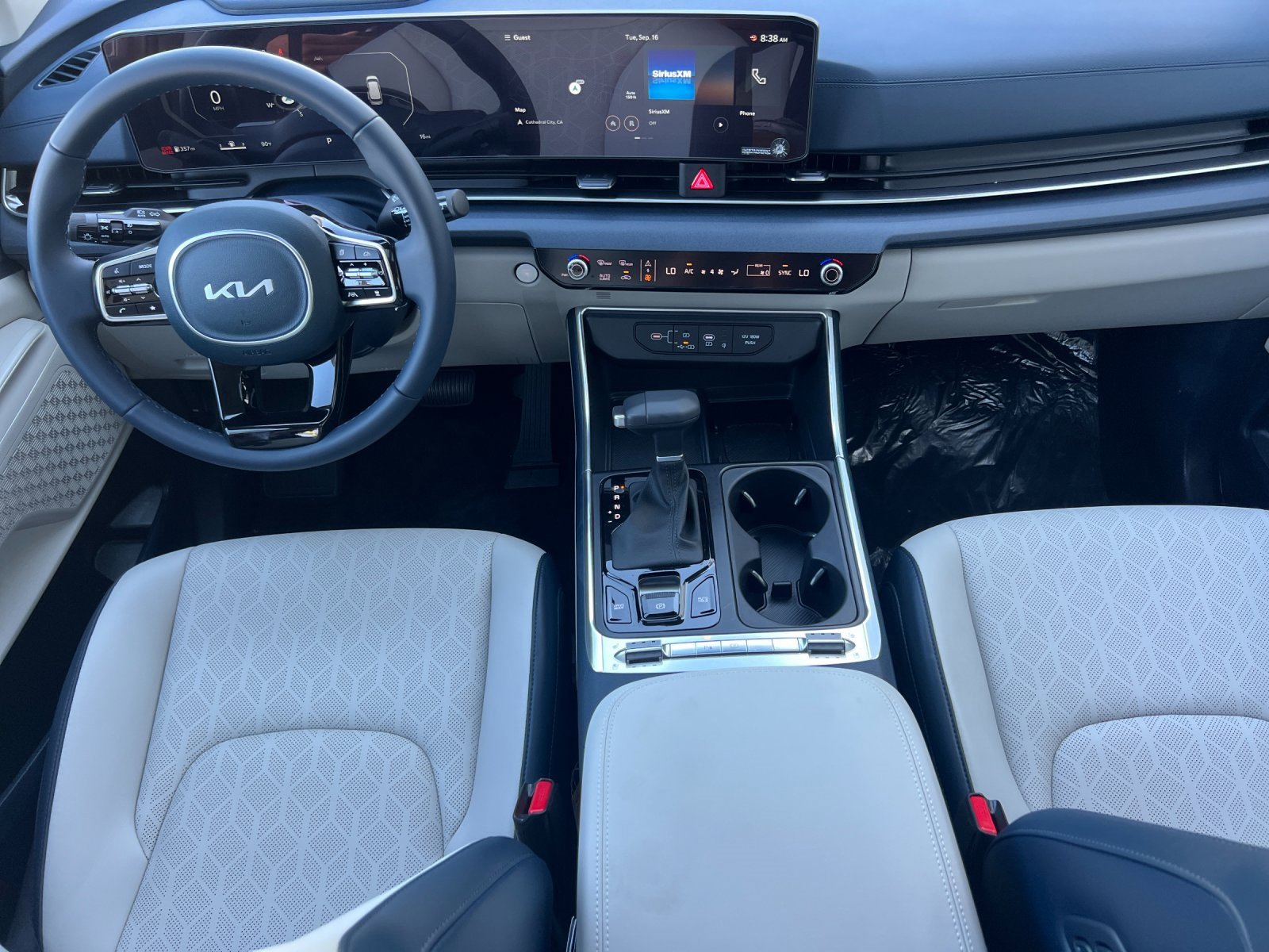 New 2026 Kia Carnival SX image 14