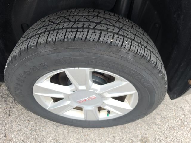 Used 2013 GMC Terrain SLE AWD/4WD image 28