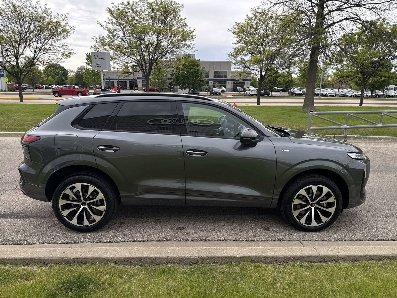 New 2026 Audi Q3 quattro 2.0T AWD/4WD image 37