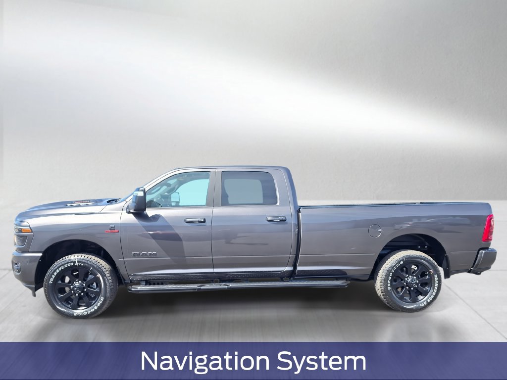 New 2026 RAM 2500 Laramie AWD/4WD image 3