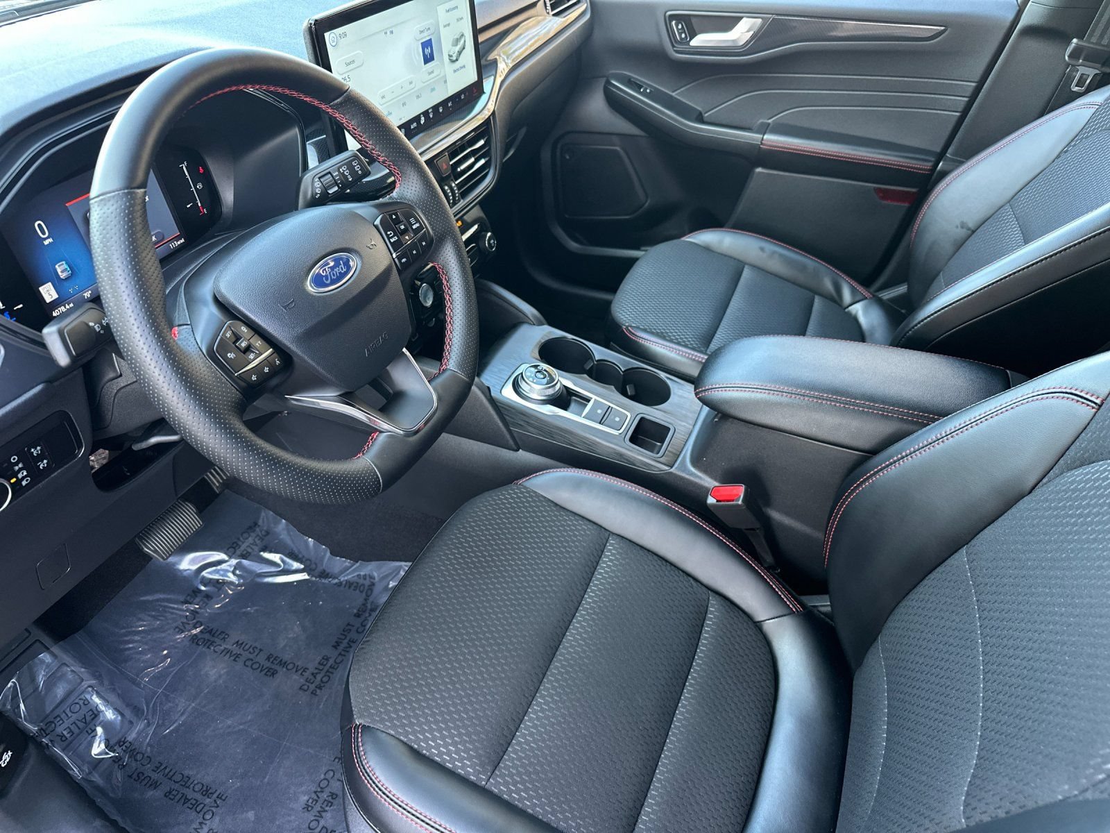 Used 2025 Ford Escape ST-Line w/ Equipment Group 301A FWD image 11