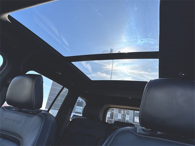 Used 2023 Jeep Grand Cherokee Overland image 19