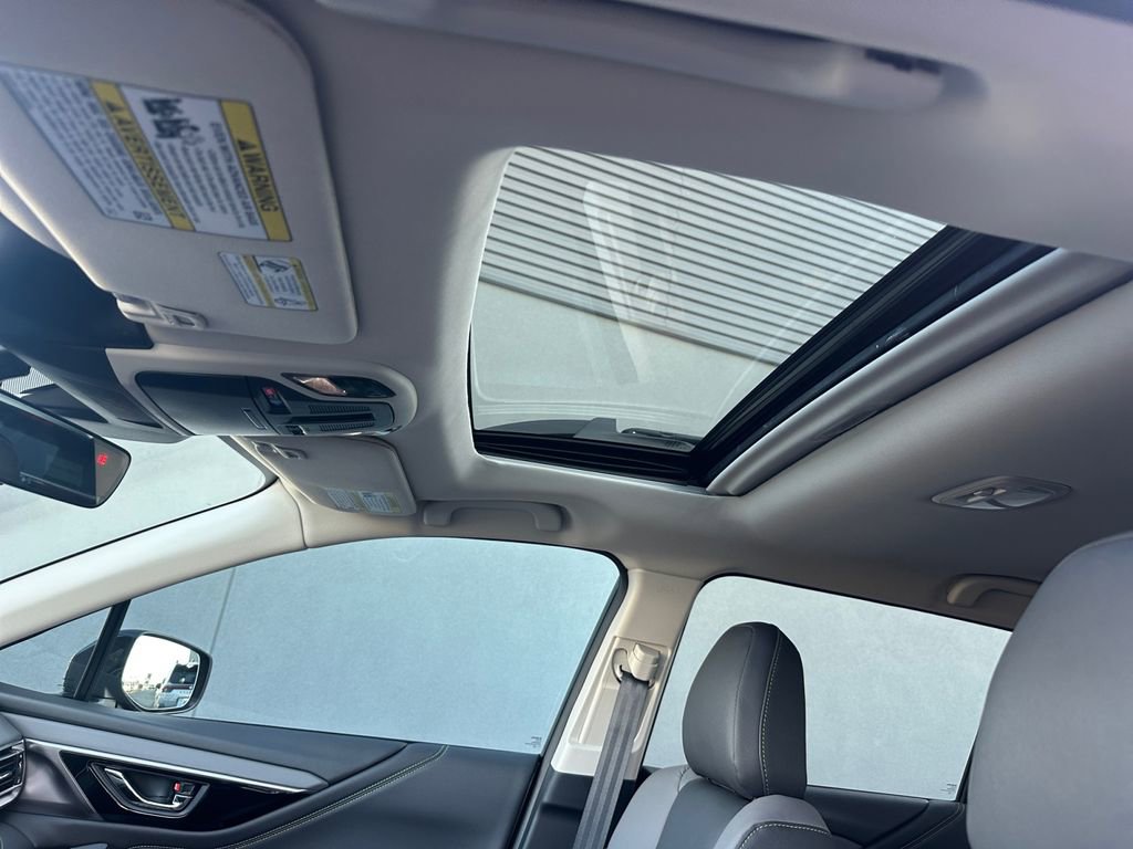 Used 2025 Subaru Outback Onyx Edition image 24