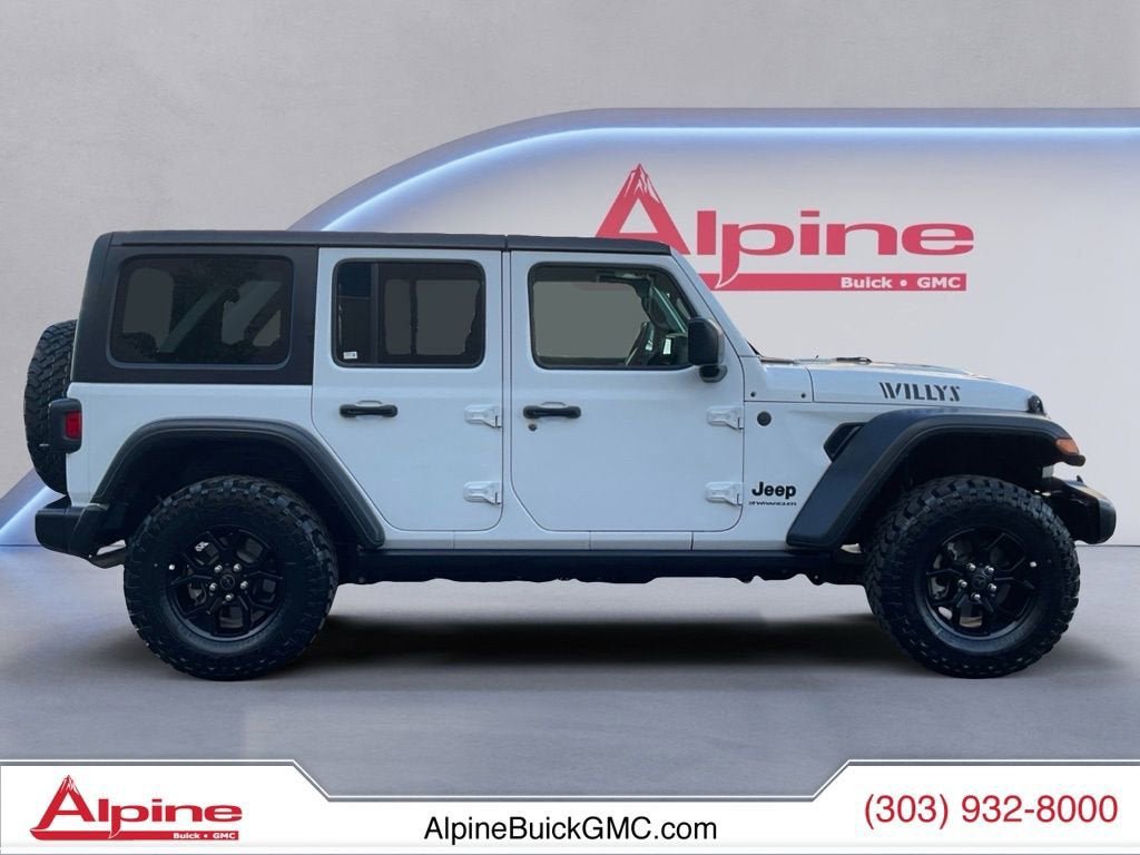 Used 2025 Jeep Wrangler Unlimited Sport AWD/4WD image 6