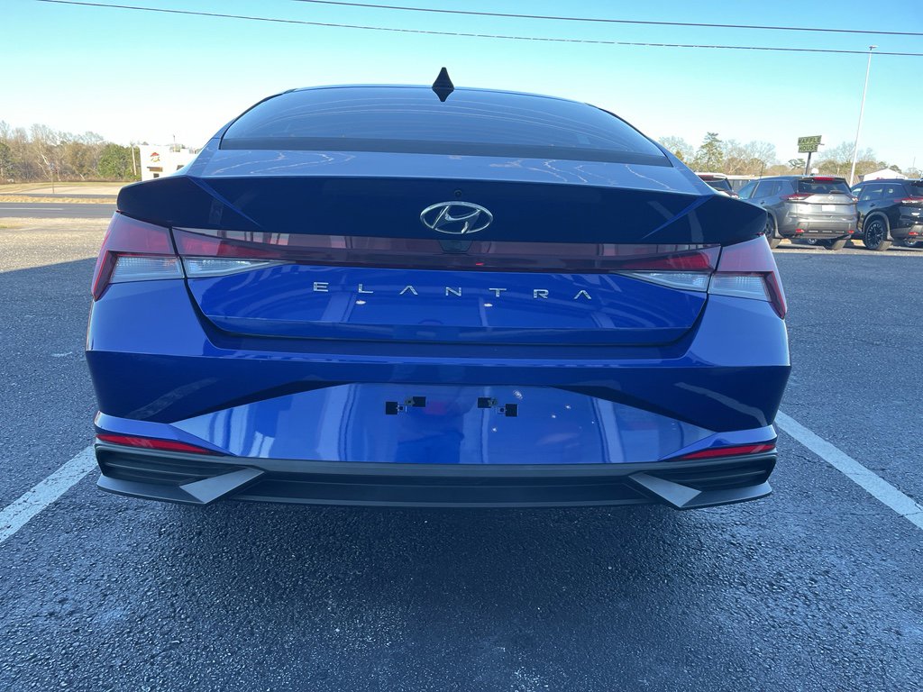 Used 2021 Hyundai Elantra SEL image 20