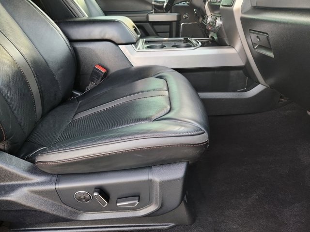 Used 2021 Ford F350 Platinum image 13