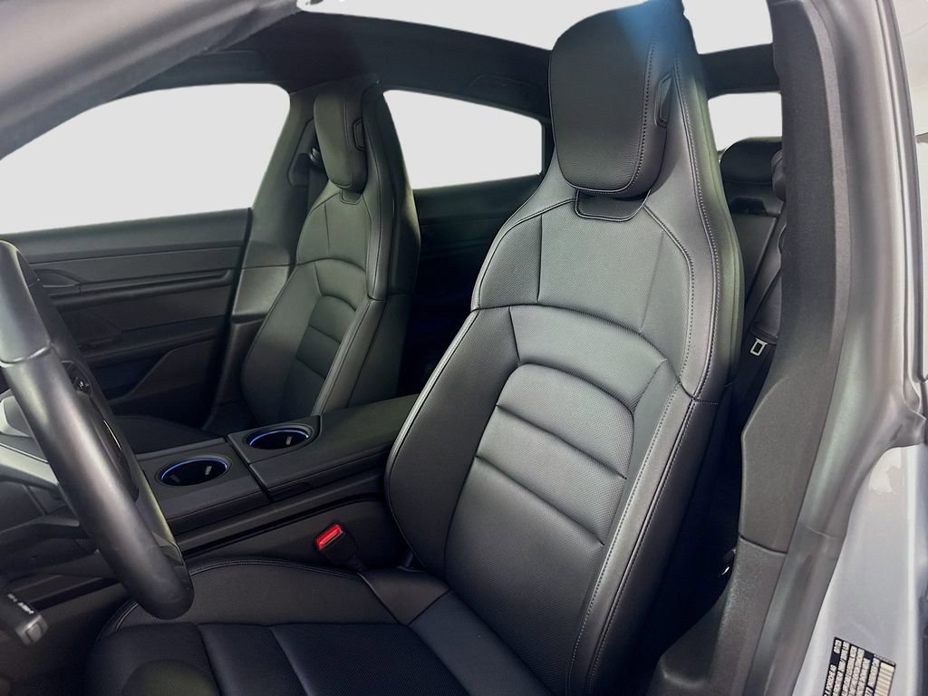 Used 2024 Porsche Taycan image 21