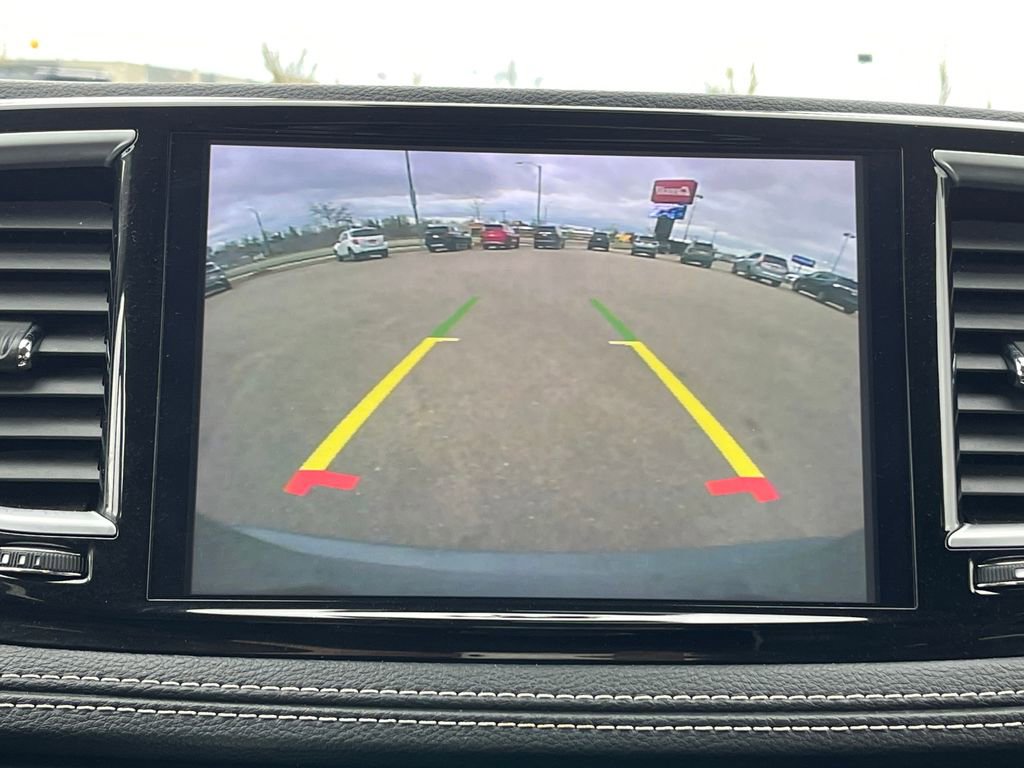 Used 2023 Chrysler Pacifica Limited image 26