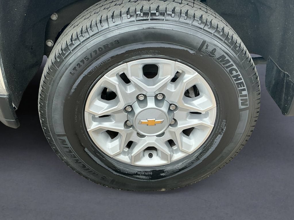 Used 2022 Chevrolet Silverado 2500 LTZ w/ Safety Package AWD/4WD image 9
