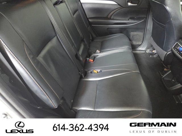 Used 2014 Toyota Highlander XLE AWD/4WD image 20