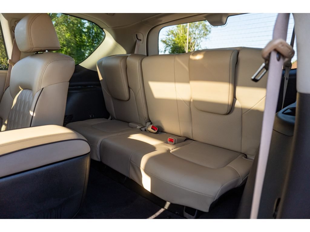 Used 2021 Nissan Armada Platinum w/ Captain's Chairs Package RWD image 15