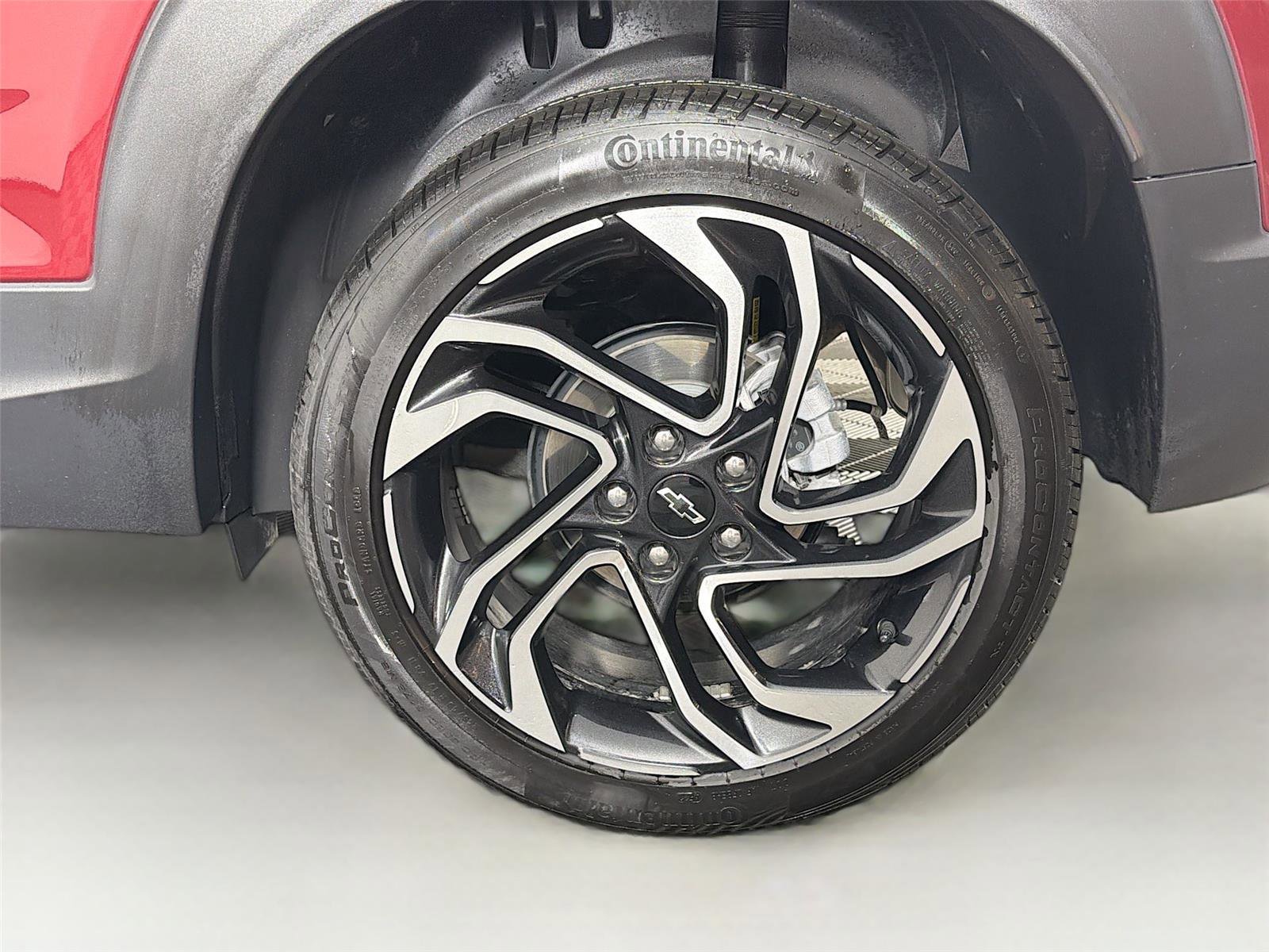 Used 2025 Chevrolet TrailBlazer RS w/ Driver Confidence Package AWD/4WD image 29