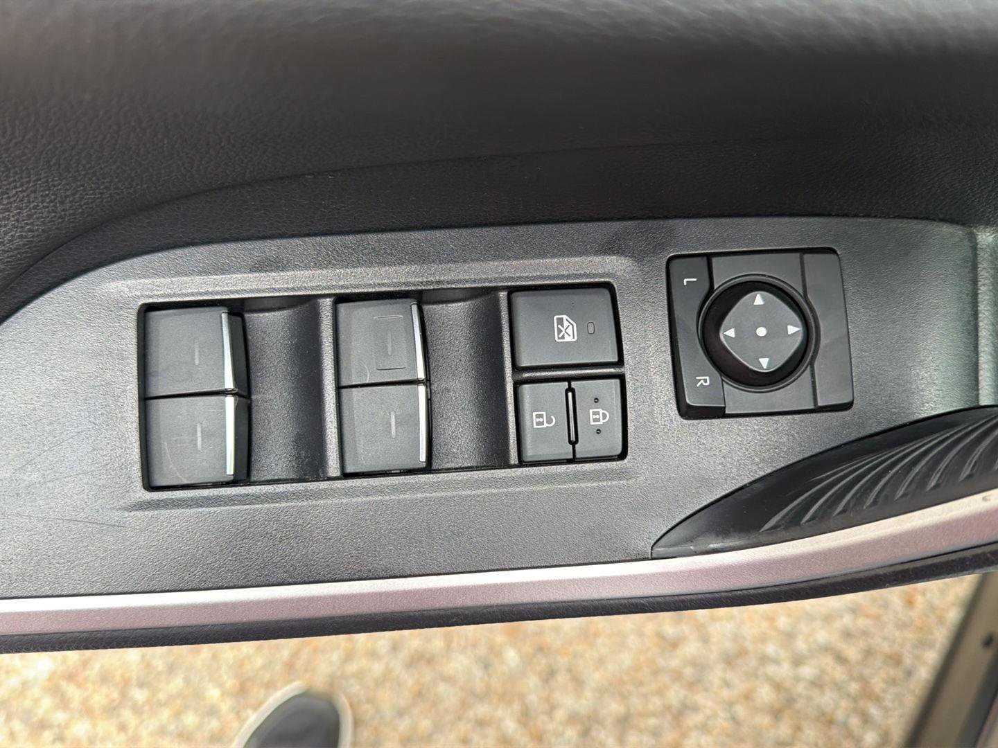 Used 2024 Toyota RAV4 XSE image 24