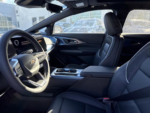 New 2026 Chevrolet Equinox EV LT image 9