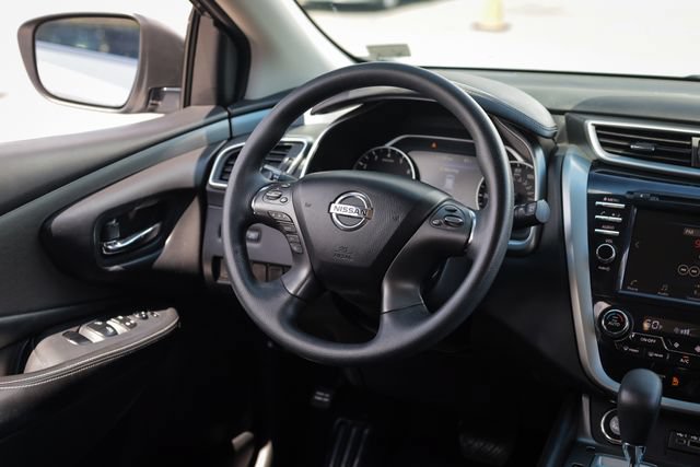 Used 2019 Nissan Murano S FWD image 23