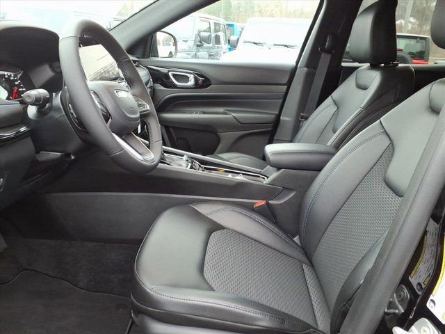 New 2026 Jeep Compass Latitude image 7