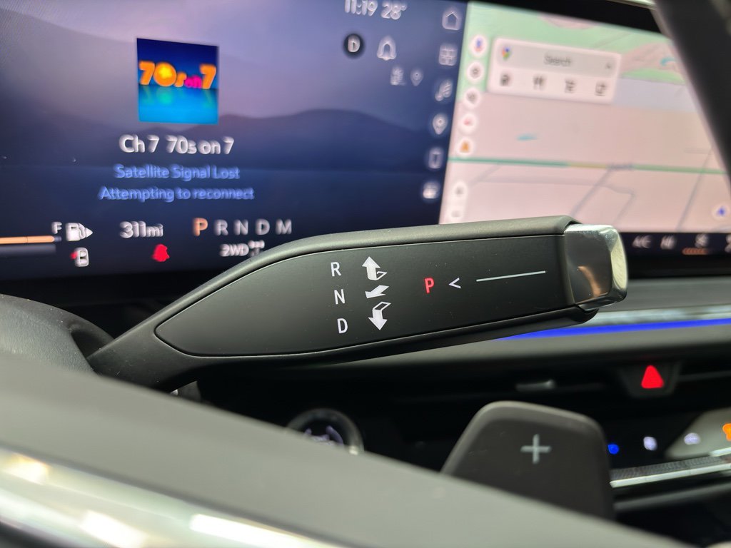 Used 2025 Buick Envision Preferred image 23