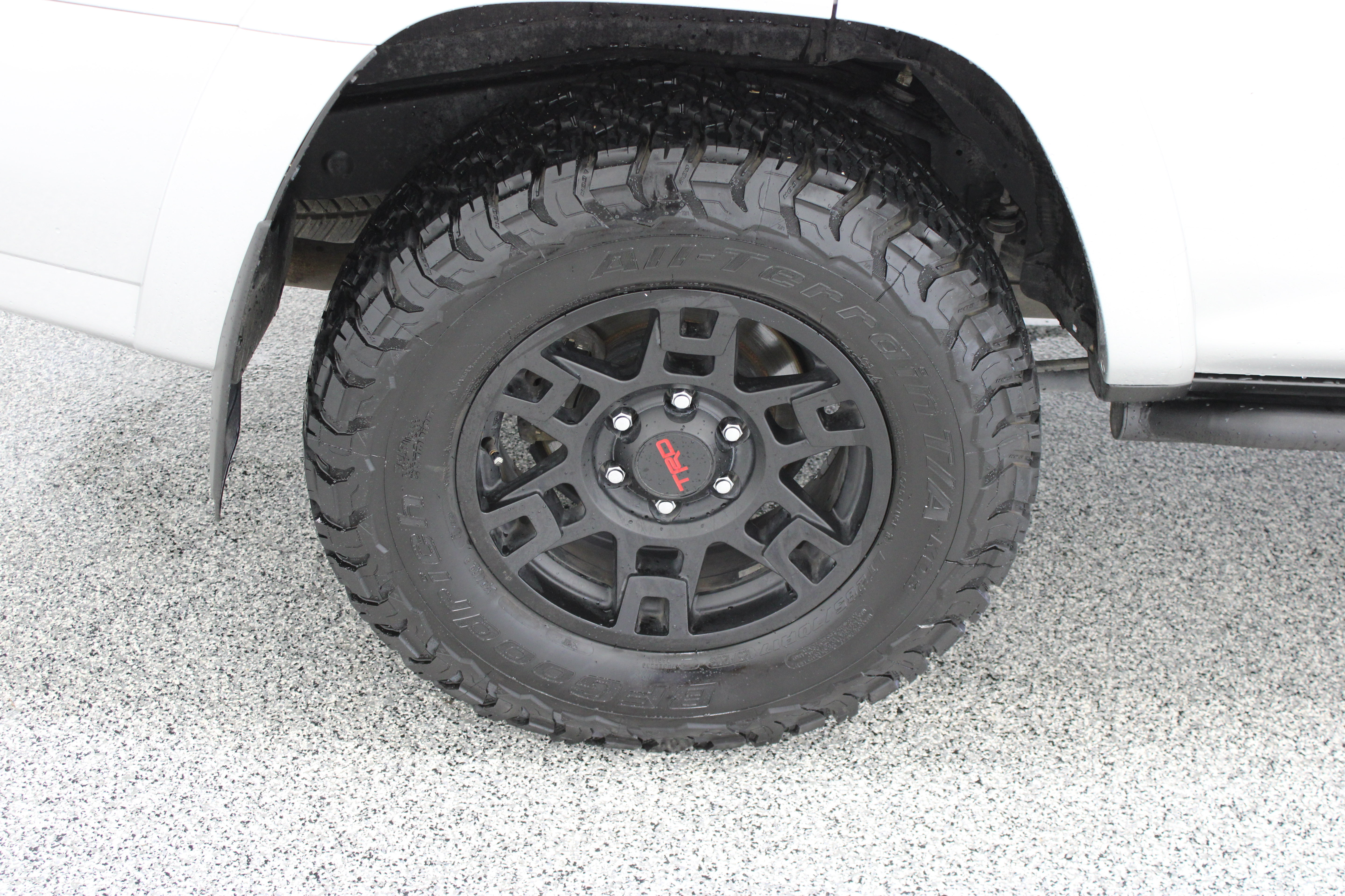 Used 2023 Toyota 4Runner TRD Off-Road Premium w/ Moonroof Package AWD/4WD image 6