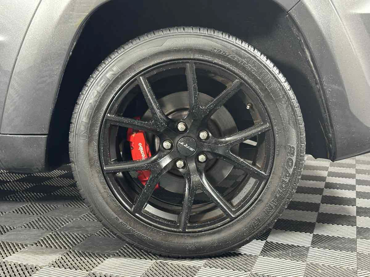 Used 2018 Jeep Grand Cherokee SRT AWD/4WD image 49