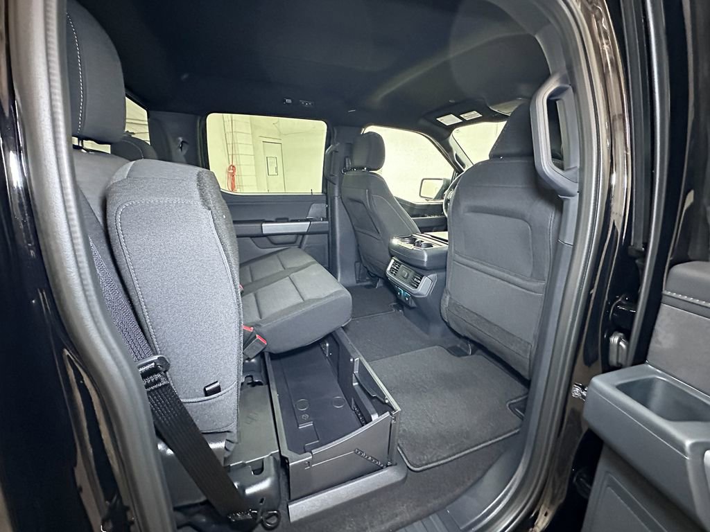 New 2025 Ford F150 XLT w/ Equipment Group 302A MID image 4