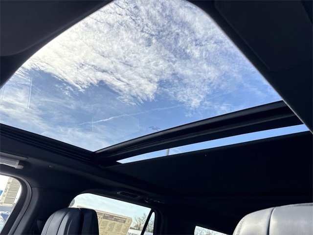 New 2025 Lincoln Navigator Reserve w/ Jet Appearance Package image 25