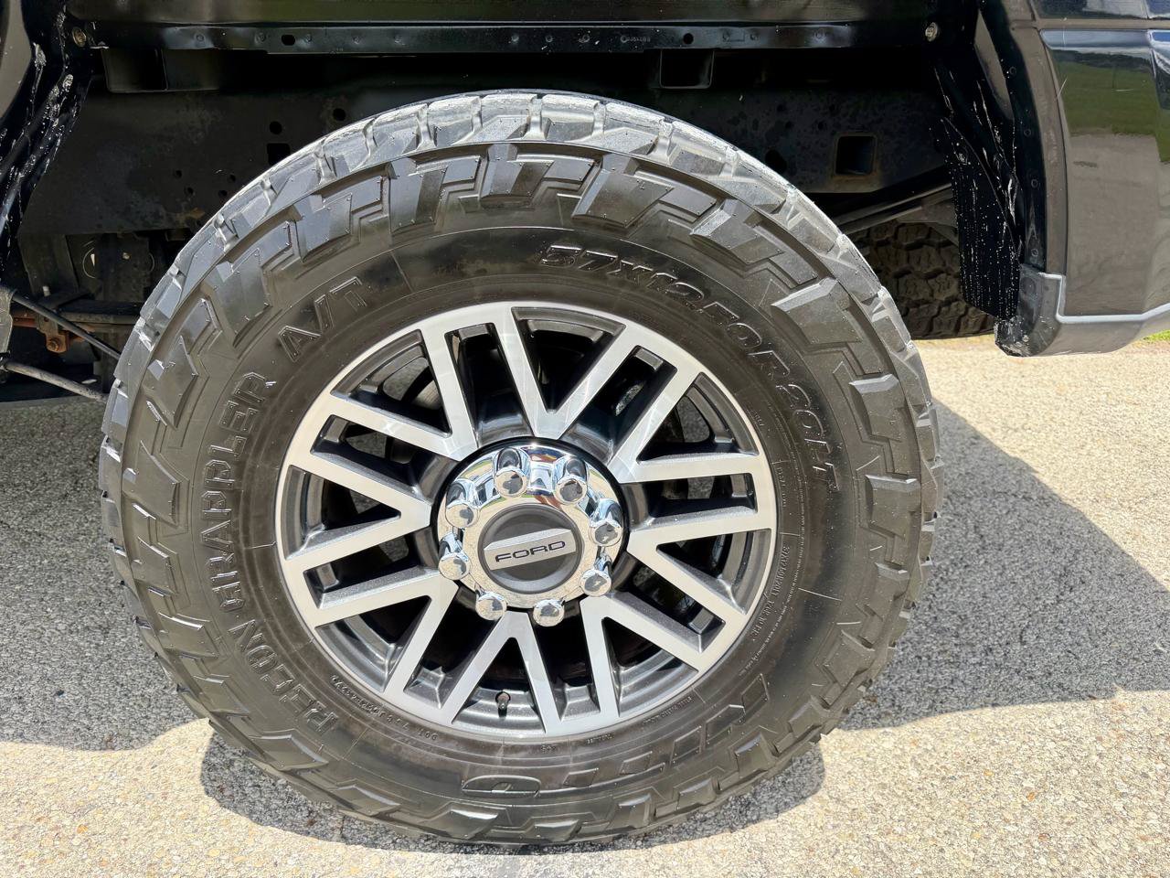 Used 2019 Ford F250 XLT w/ XLT Value Package AWD/4WD image 31