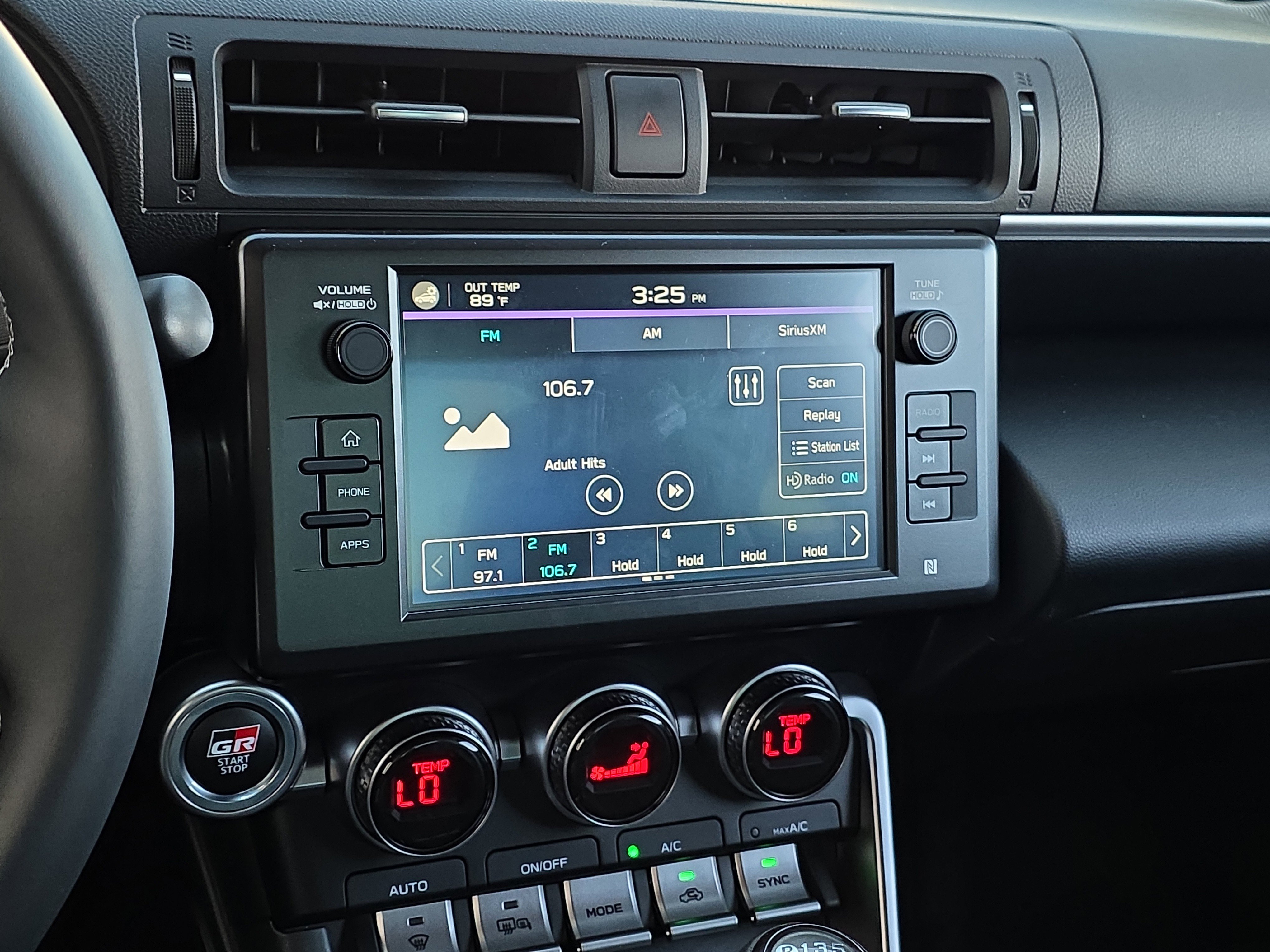 Used 2024 Toyota GR86 Premium image 20