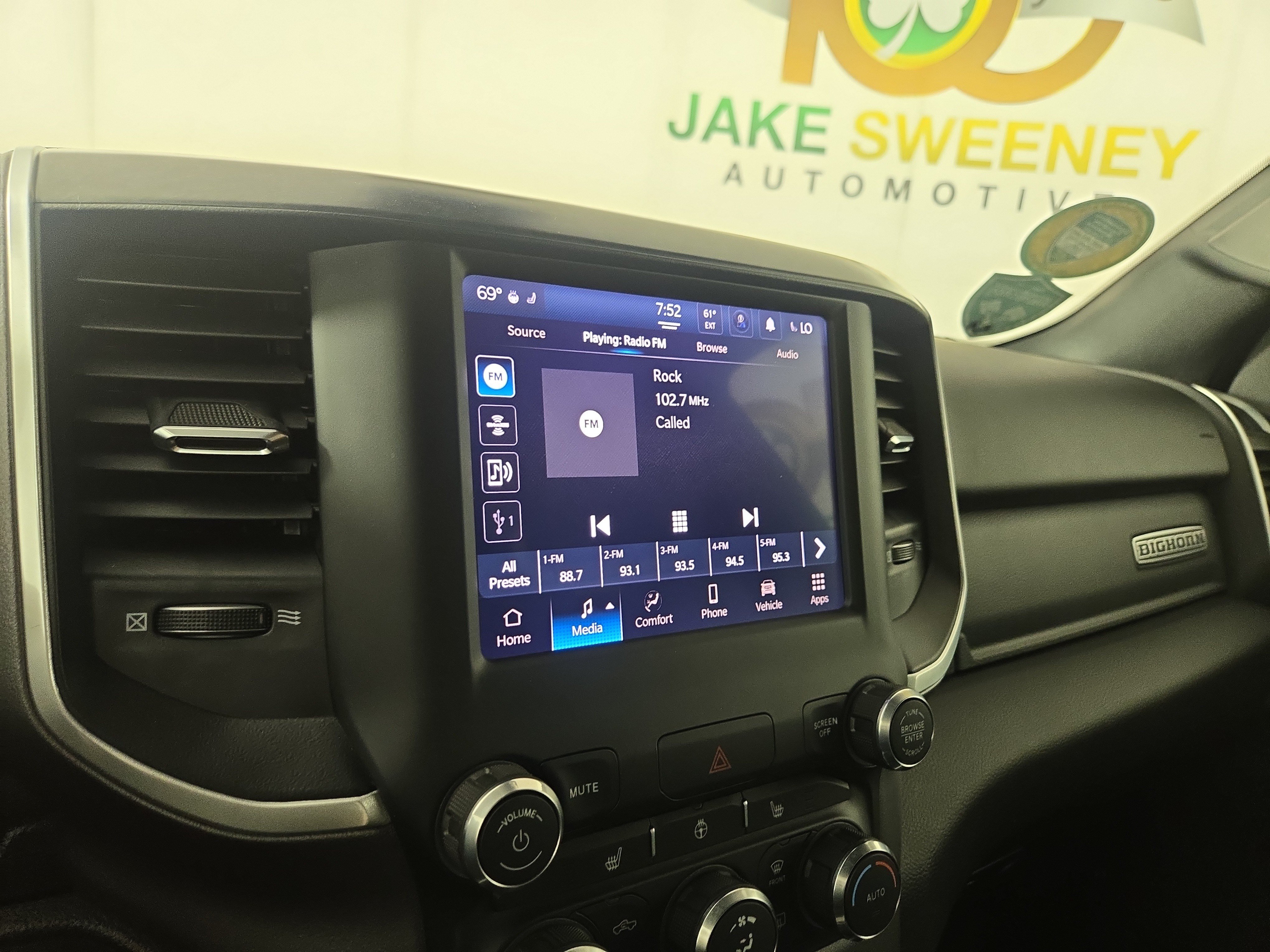 Used 2023 RAM 1500 Big Horn AWD/4WD image 19