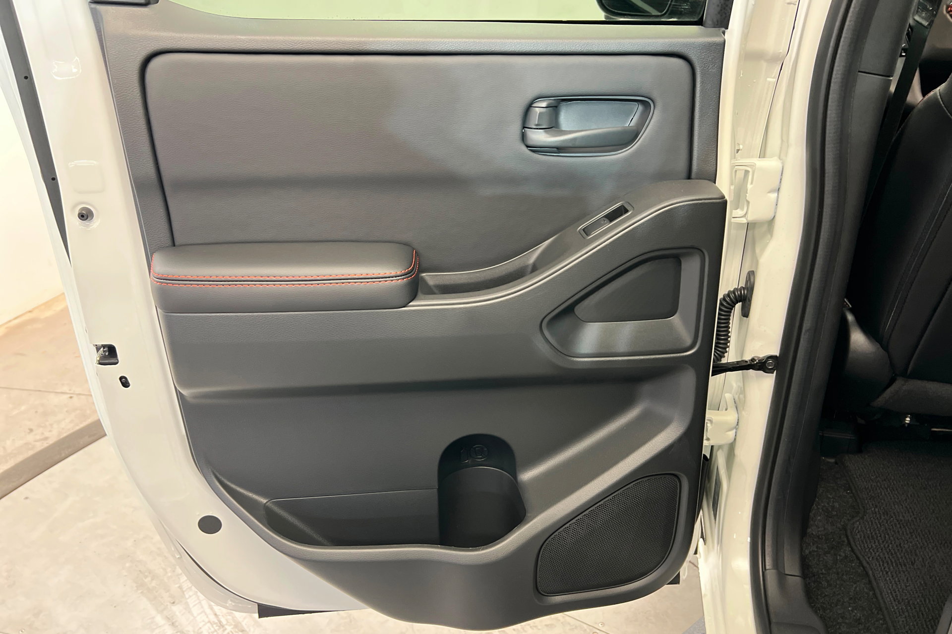 New 2026 Nissan Frontier PRO-4X w/ Pro Premium Package image 18