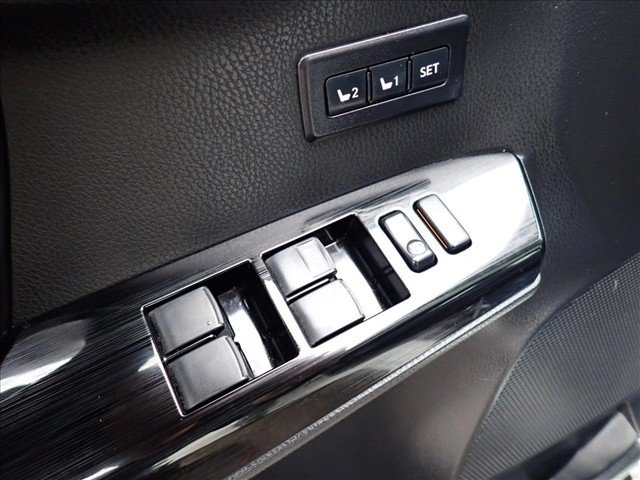 Used 2018 Toyota RAV4 Limited w/ All Weather Liner Package AWD/4WD image 15