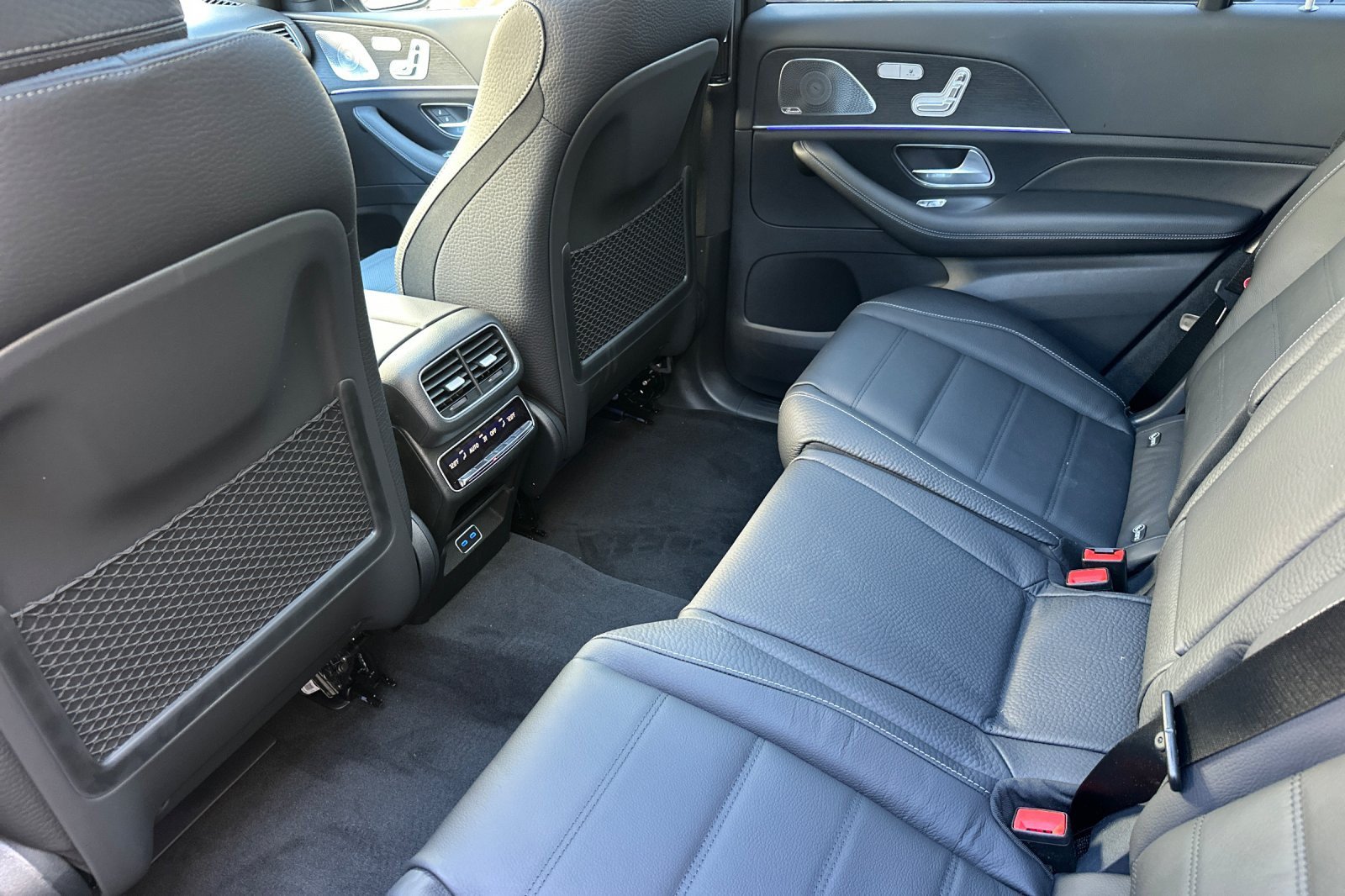 New 2026 Mercedes-Benz GLS 450 4MATIC image 11