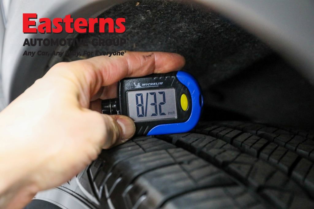 Used 2021 Nissan Rogue SV w/ Premium Package image 29