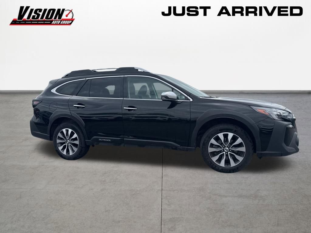 Used 2024 Subaru Outback Touring AWD/4WD image 5
