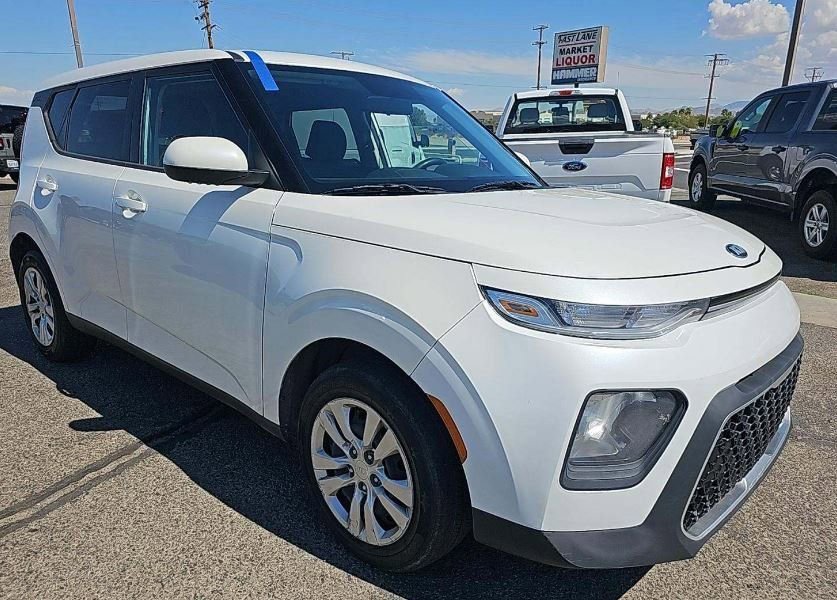 Used 2020 Kia Soul LX image 4