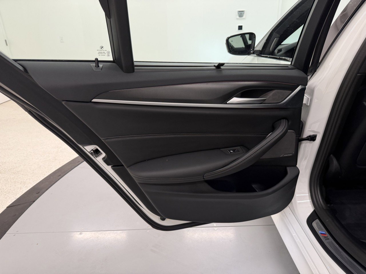 Used 2023 BMW 530i xDrive w/ Executive Package image 46