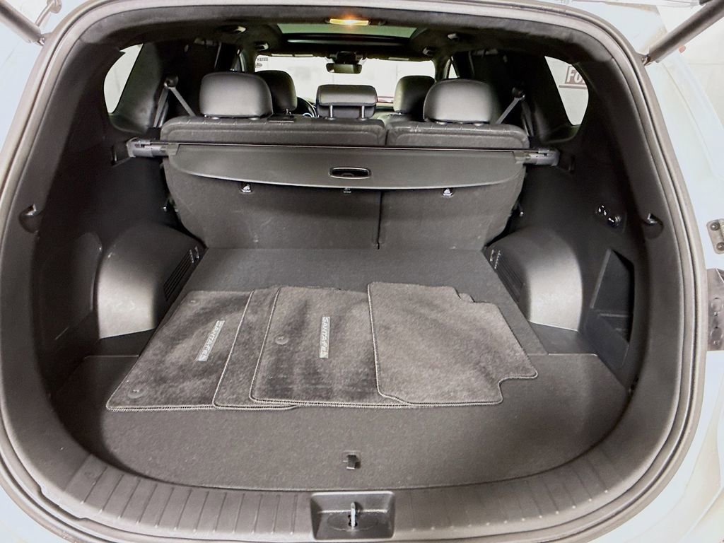 Certified 2023 Hyundai Santa Fe Calligraphy image 30