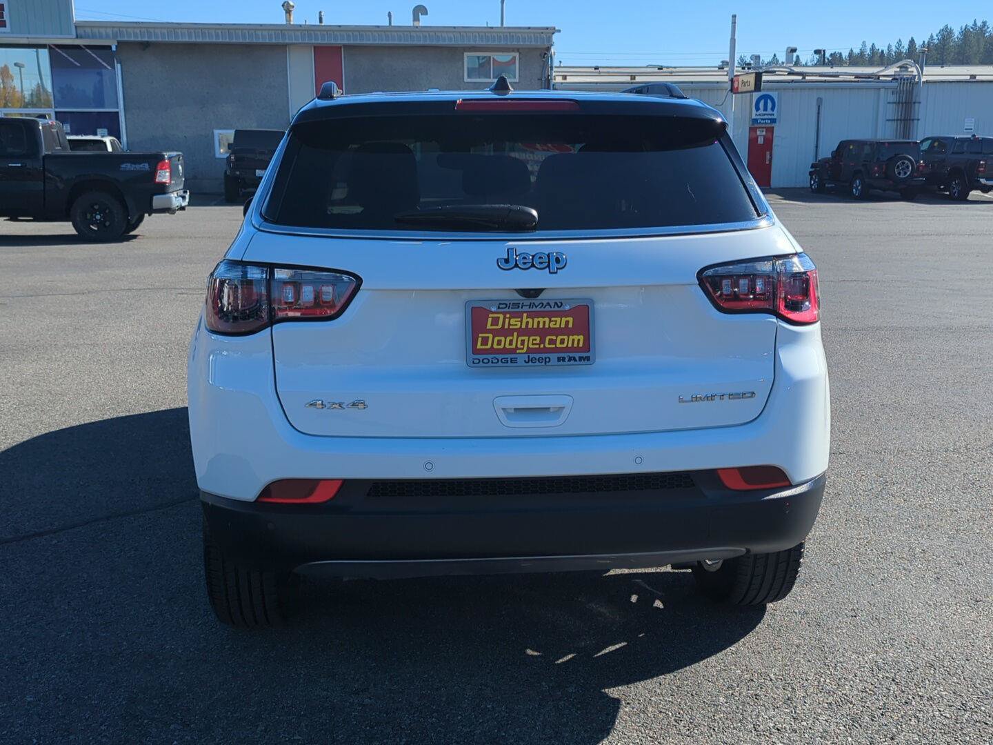 Used 2024 Jeep Compass Limited AWD/4WD image 5