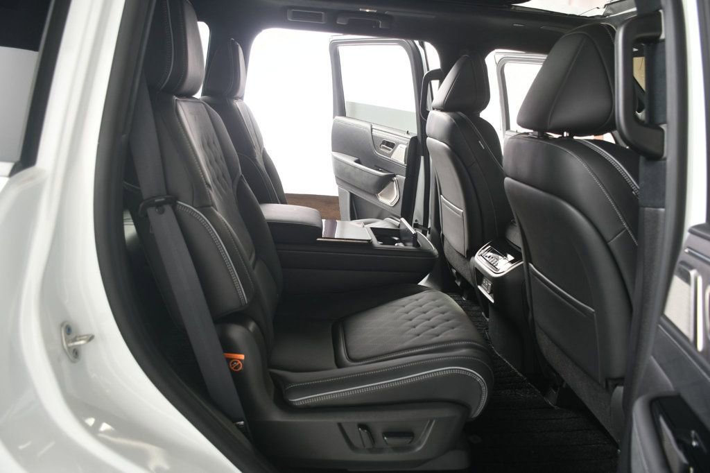 Used 2026 INFINITI QX80 Autograph w/ Premium Cargo Package AWD/4WD image 36