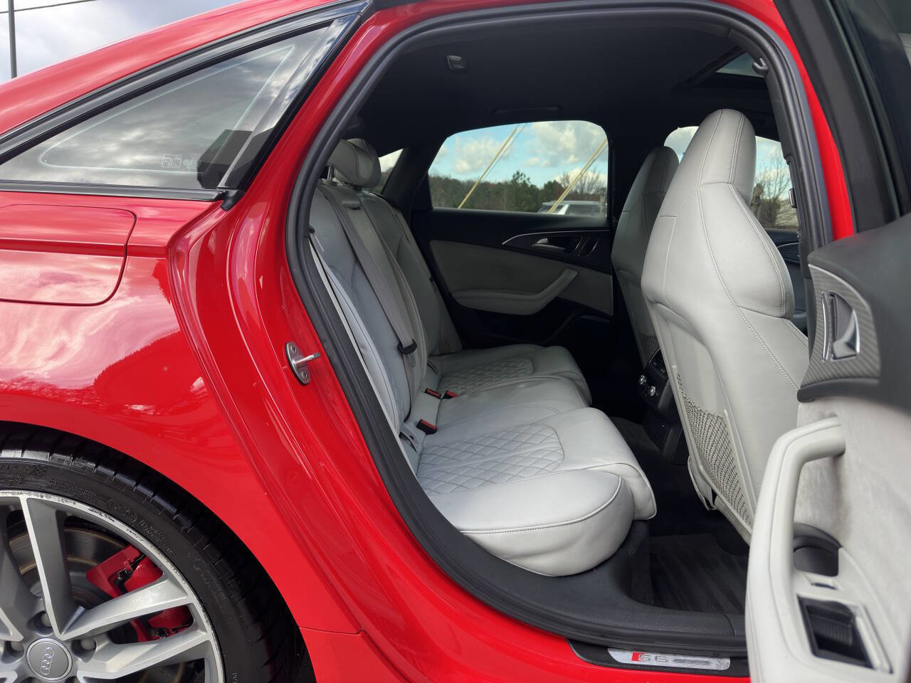 Used 2018 Audi S6 Premium Plus w/ S Sport Package image 9