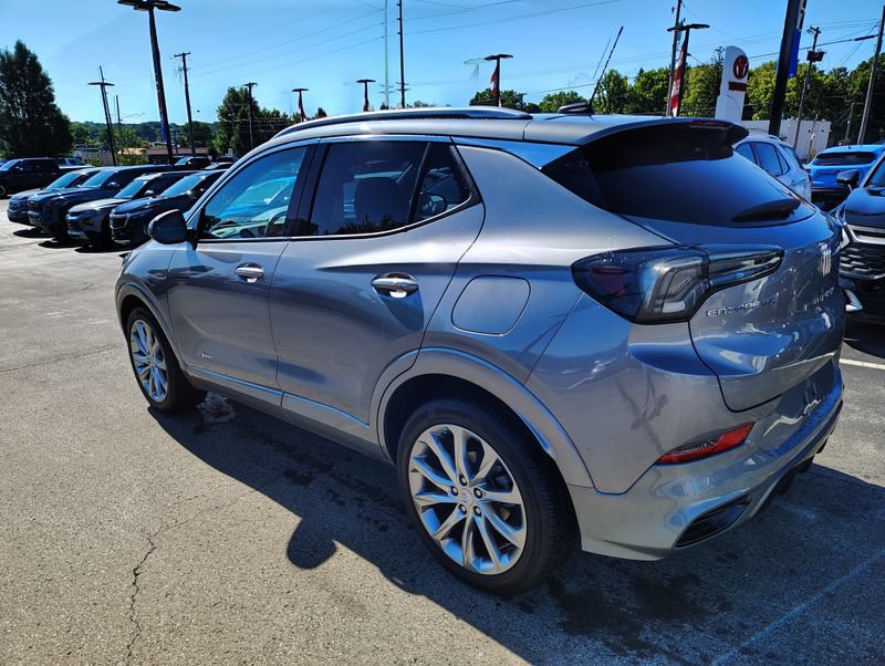Used 2024 Buick Encore GX Avenir FWD image 8
